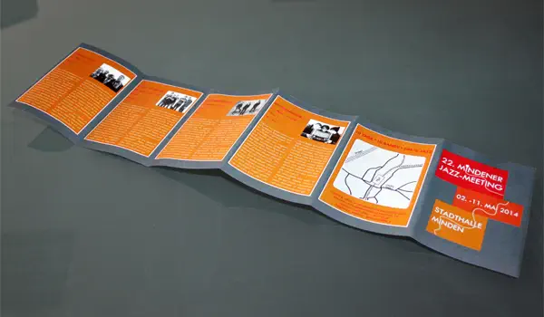 Tutorial: Einen 12-seitigen Falzflyer erstellen