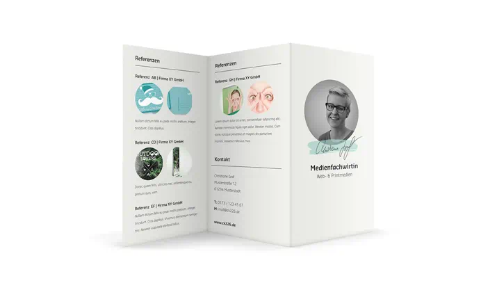 Mit einem Bewerbungsflyer zum neuen Traumjob gelangen