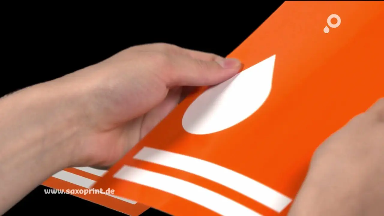 Ihre Vorteile mit dem UV-Lack von SAXOPRINT