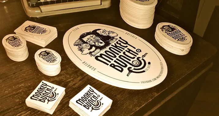 Aufkleber design Idee "Monkey Bunch"