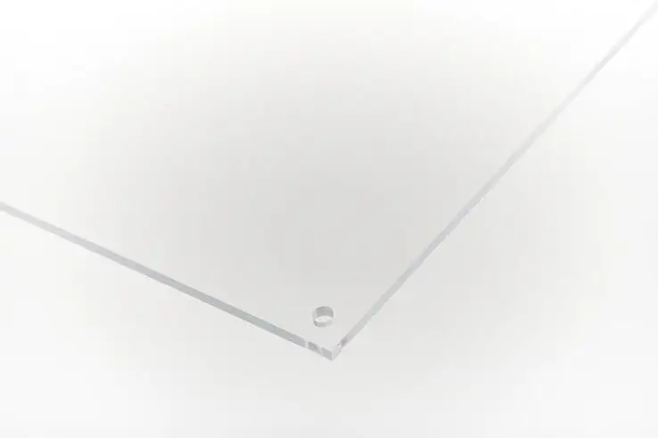 Werbetechnik – Schild aus transparentem Acrylglas