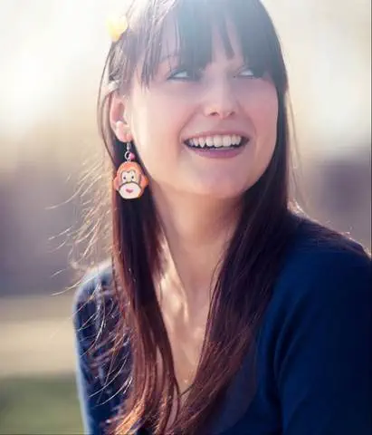 lagqaffe Elisabeth Wolf Portrait 3